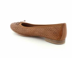 Caroline Skind Ballerina