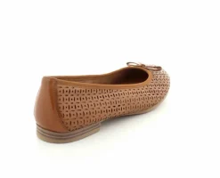 Caroline Skind Ballerina