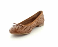 Caroline Skind Ballerina