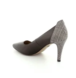 Elegant skind Pump