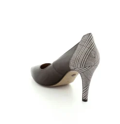 Elegant skind Pump