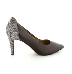 Elegant skind Pump