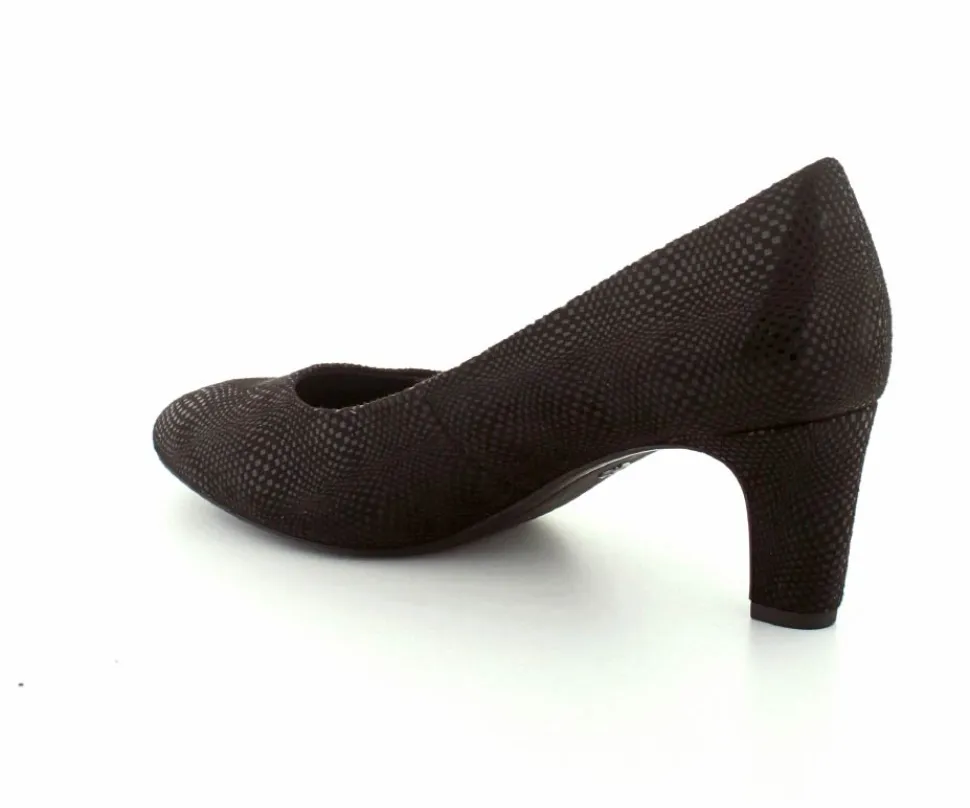 Essentials Vegan Pumps