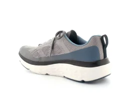 Max Cushioning Delta